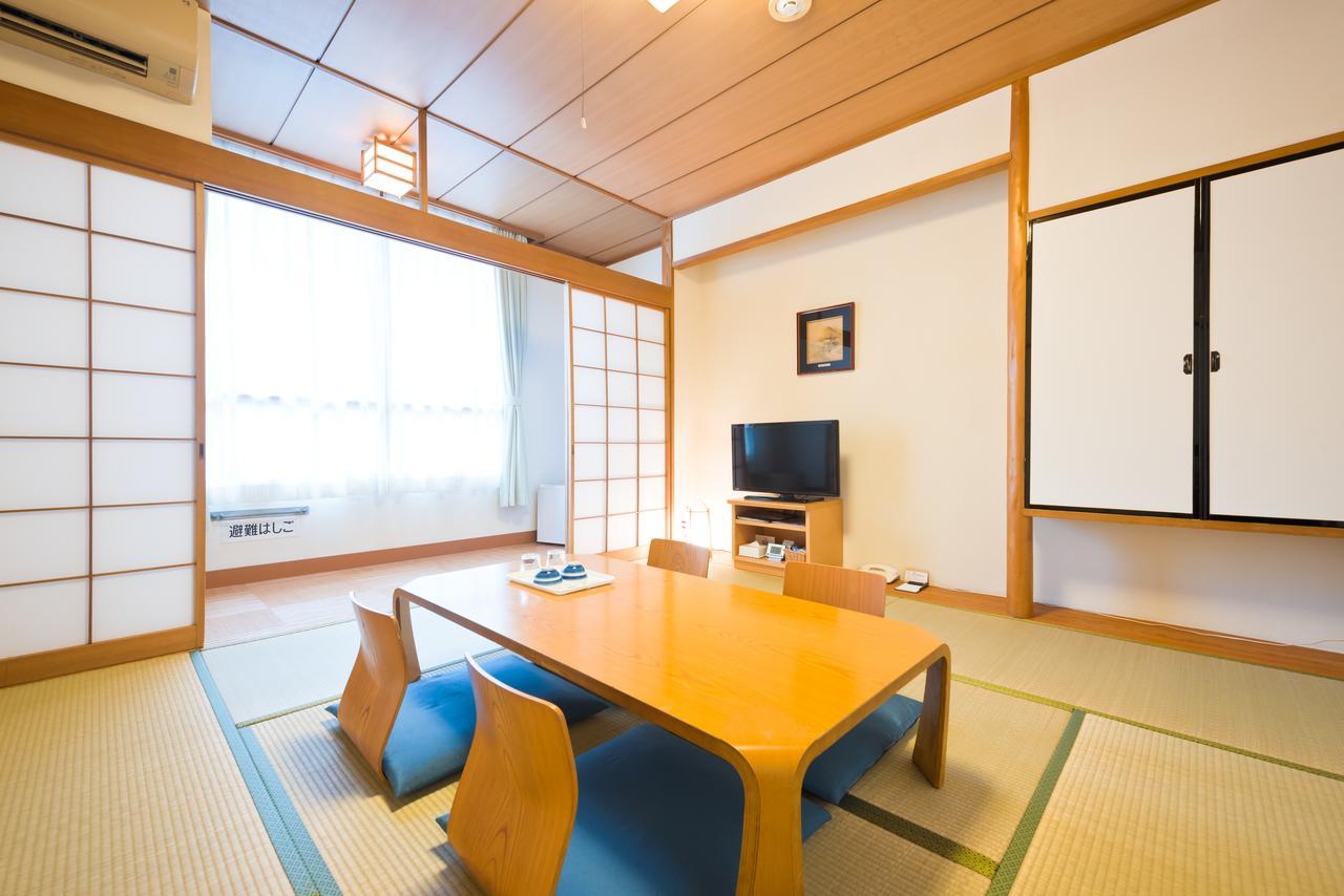 Escale-yokohama โรงแรม 2*