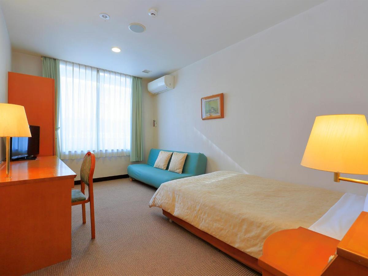Escale-yokohama โรงแรม 2*